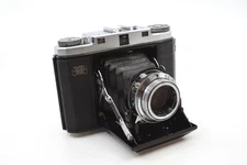 *NEAR MINT, SERVICED* Zeiss Ikonta 524/16 w/ Tessar 75mm 3.5 MF Camera