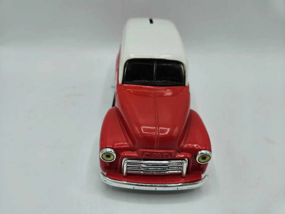 ERTL Granatelli 1951 GMC Panel Truck Bank Diecast w/ Key - Image 4 of 4