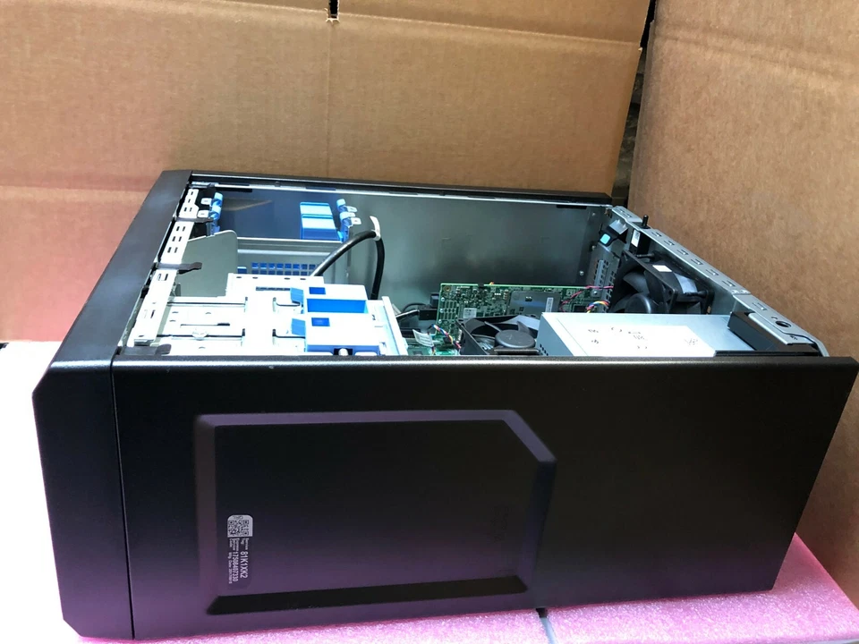 Dell PowerEdge T130,4x3.5",1xE3-1230v5,64GB,2x300GB SSD 2x4TB SAS,H730,with OS. - Image 4 of 4