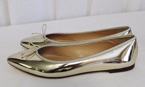 metallic flats
