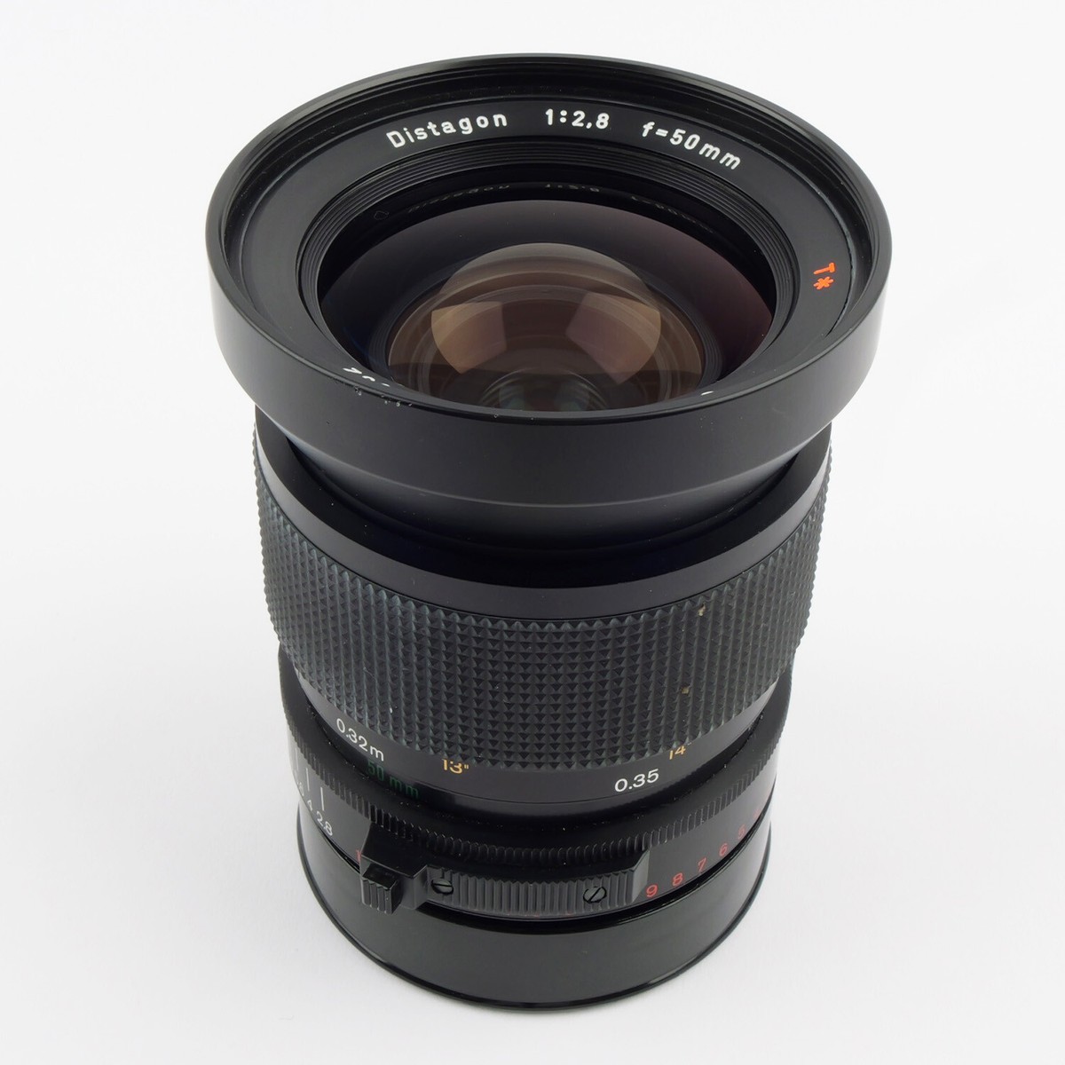 ハッセルブラッド HASSELBLAD Distagon F 50mm f2.8 HASSELBLAD Carlzeiss Distagon F 50mm f/2.8 T* の無駄話