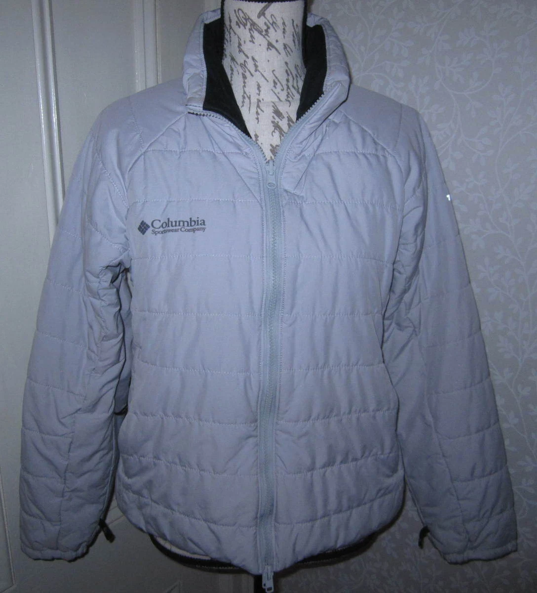 Columbia Sportswear Tech Titanium light gray quilted jacket