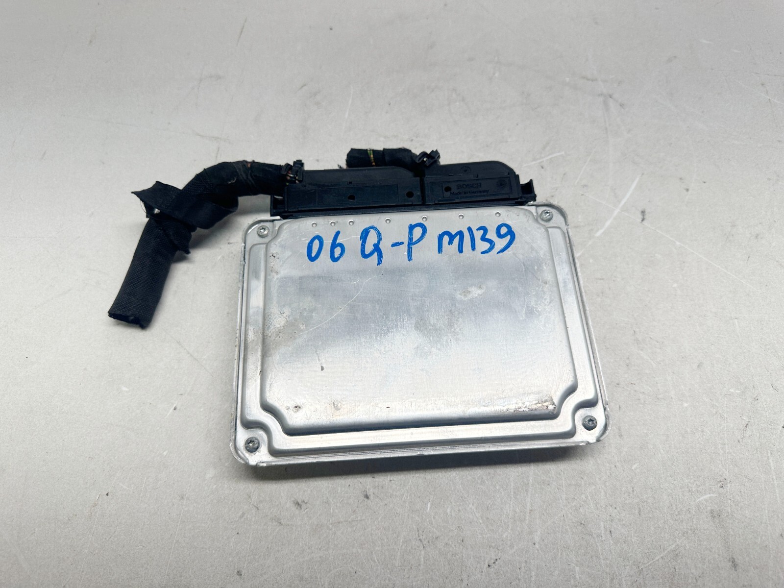 H401233 2003-2012 Maserati Quattroporte M139 ECU ENGINE COMPUTER MODULE 219314