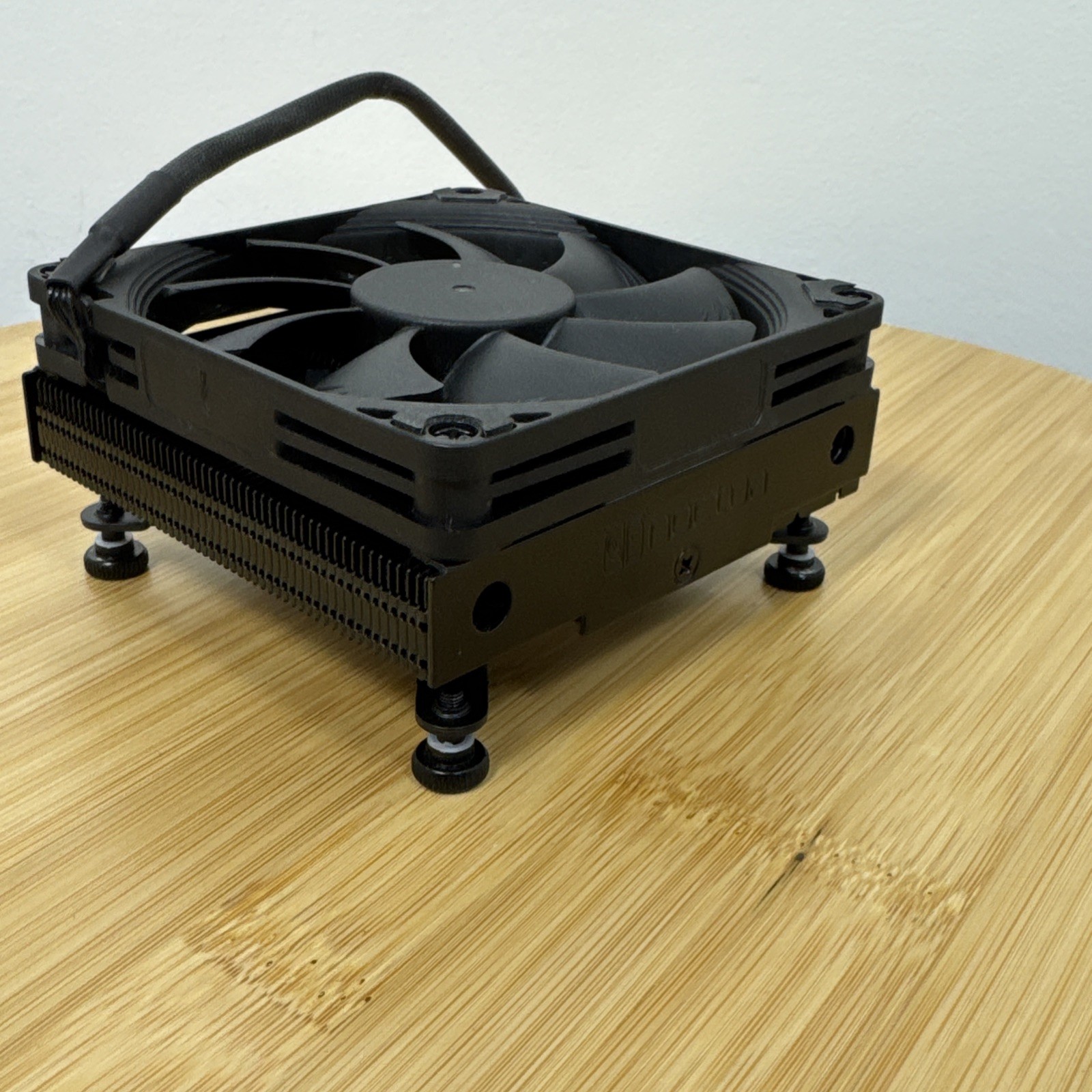 Noctua NH-L9i-17xx chromax Black Premium Low-Profile CPU Cooler LGA 1700