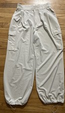 Women's Gap Fit High Rise Runaround Cargo Jogger Size Small