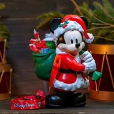 🎄🎅🏼🎄Disney Parks Christmas Mickey Mouse Santa Sipper NEW 2025 🎄🎅🏼🎄