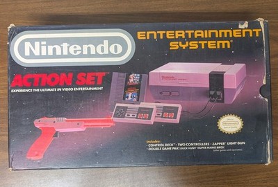 Nintendo NES Action Set Home Console ORIGINAL BOX and papers included.. TESTED*