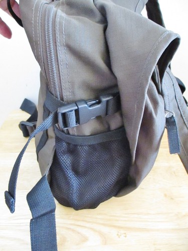 Eddie Bauer Backback / Bookbag, Brown, Multiple Pockets, Adjustable Straps - Picture 7 of 16