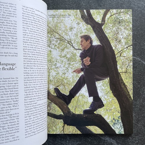 Zeit Magazin #1 S/S 2020 DUA LIPA Willem Dafoe FKA TWIGS Collier Schorr - Picture 6 of 15