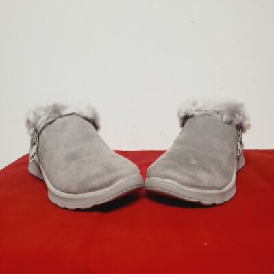BZEES Women's Machine Washable Faux Fur-Lined Bootie, Choose Color / Size
