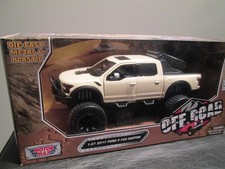 1 : 24   Ford F-150 Raptor 2017  Pickup weiß/white  Off-Road Edition  Motormax