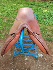 English Saddle 15"