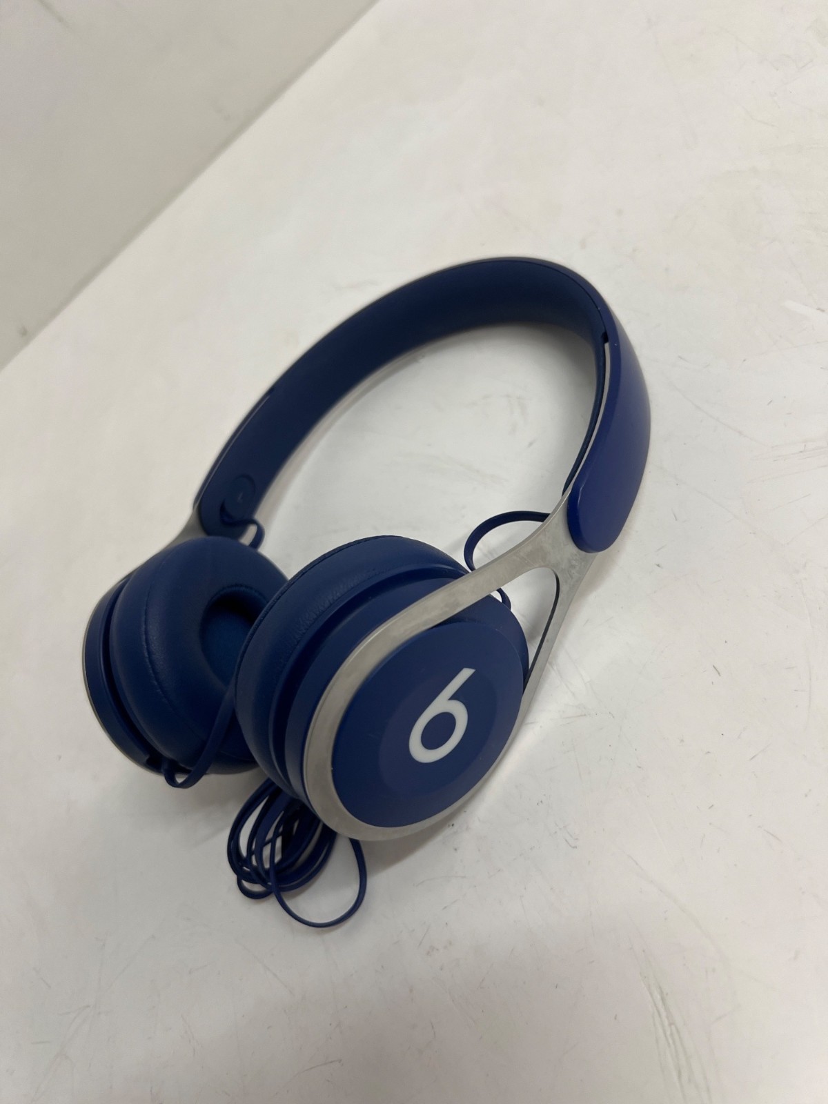 BEATS by DRE Blue Wired Over-Ear Headphones (Work)