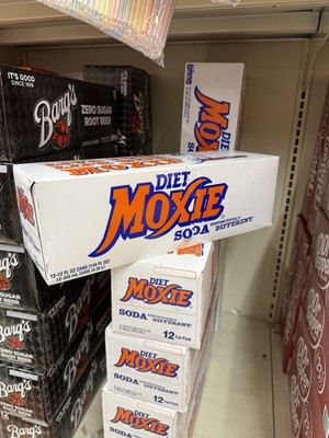 Diet Moxie Soda 12 Pack of 12 oz/355 ml Cans The Official State Drink of Maine!
