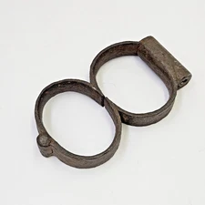Antique Forged Iron Plug 8 Convict Handcuffs Cuffs NO Key Historical Relic