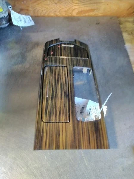 2018 Maserati Ghibli Shifter Trim Bezel - Image 4 of 4