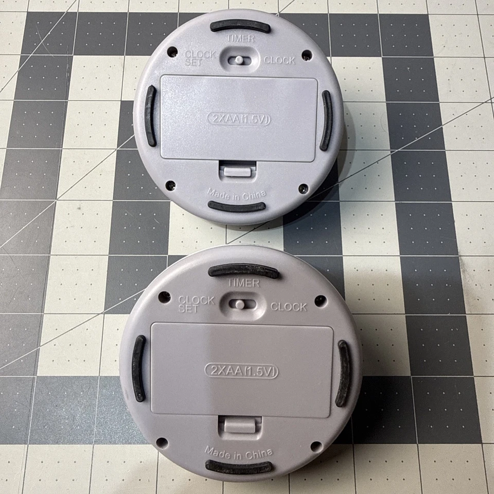 批量 2 件 Taylor 数字厨房计时器和时钟 圆形 LCD 警报 灰色 工作 — 第 2/2 张图片