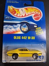 Vintage 1991 Mattel Hotwheels Yellow OLDS 442 W-30 Diecast