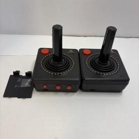 Atari Flashback 4 Classic Game Console Bundle 75 Built in Games with manual
