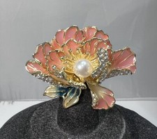 Beautiful Crystal Rhinestone Enamel Pearl Lotus Flower Brooch Pin