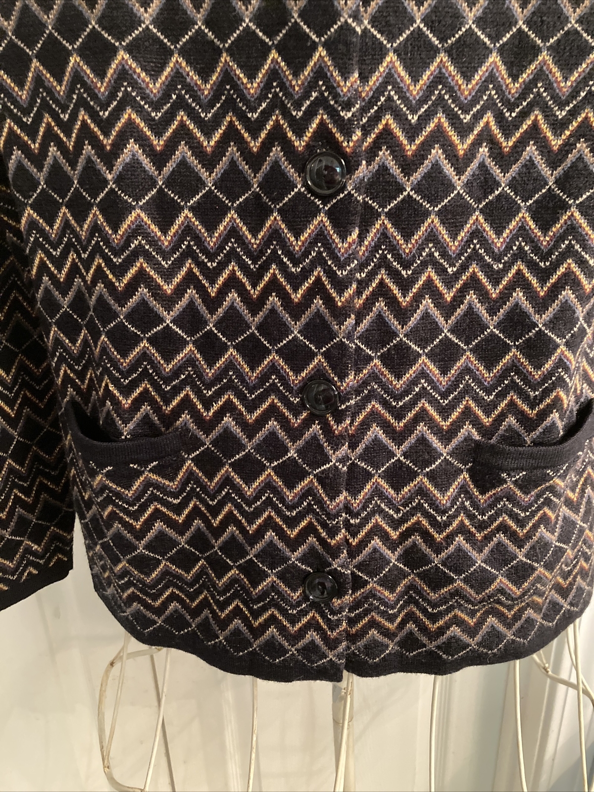 Pendleton womens medium Chevron pattern button up… - image 5