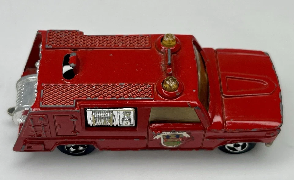 Vintage 70’s Majorette Fire Brigade Fire Truck 1/80 Scale Mint Diecast No Ladder - Image 3 of 4
