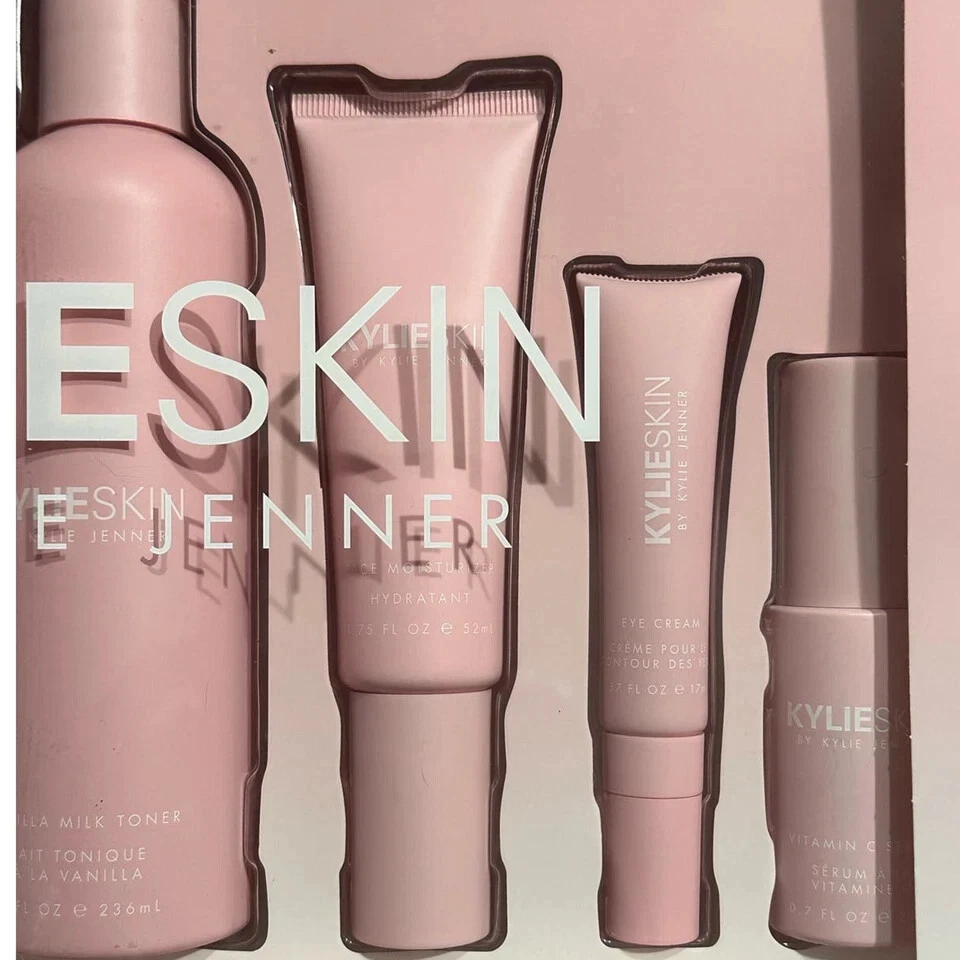 Juego de 6 piezas Kylie Skin Care - Jabón facial, tónico, exfoliante, crema hidratante, crema para ojos Nuevo en caja Foto 2 de 3