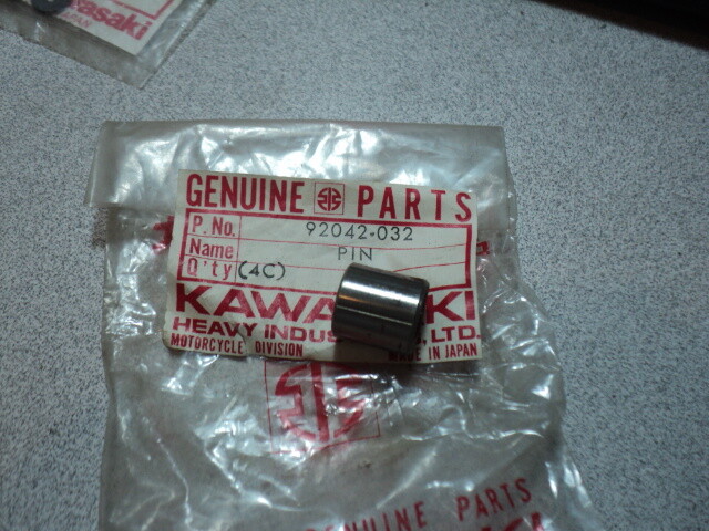 1974-89 KAWASAKI KZ KX VN ZX KX KLF KLT DOWEL PIN NOS OEM 92042