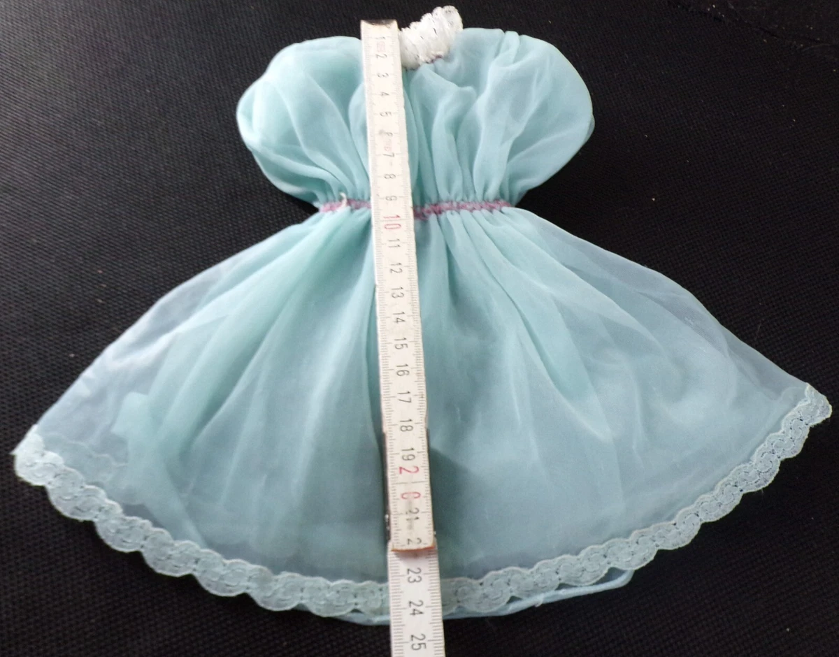 JOLIE ROBE ANCIENNE POUR POUPÉE BELLA CLODREY