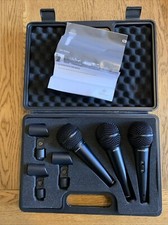 3 X Beringer Ultravoice Xm1800s In Hard Case