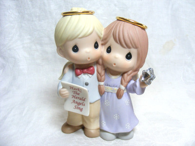 2008 Precious Moments Figurine #910020 Glory To The Newborn King E-3
