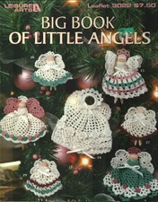 USED BIG BOOK OF LITTLE ANGELS CHRISTMAS 32 FESTIVE DESIGNS CROCHET PATTERN BOOK