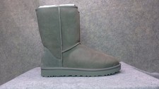 UGG W CLASSIC SHORT II Womens Size 8 GREY Boots W1016ZZ3