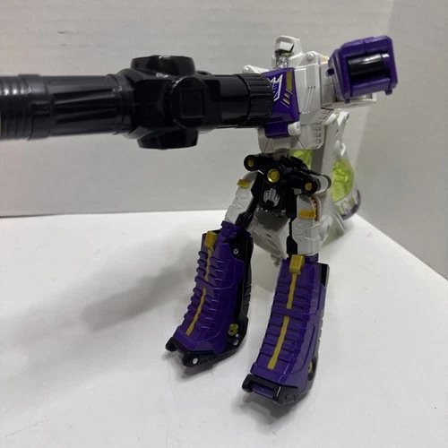 2016 Hasbro Transformers Vintage Voyager: Megatron Action Figure