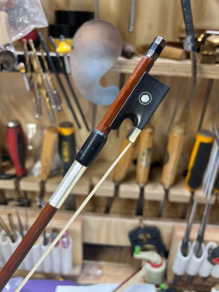 1/4 Size Violin Bow Advanced Wood Warm Tone Natural Horsehair - Image 2 of 4