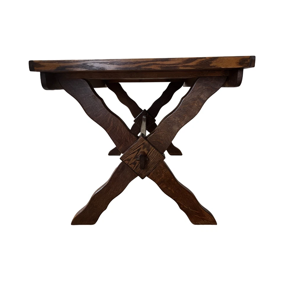 Mesa de comedor francesa antigua vintage de roble macizo brutalista años 60 Foto 2 de 4