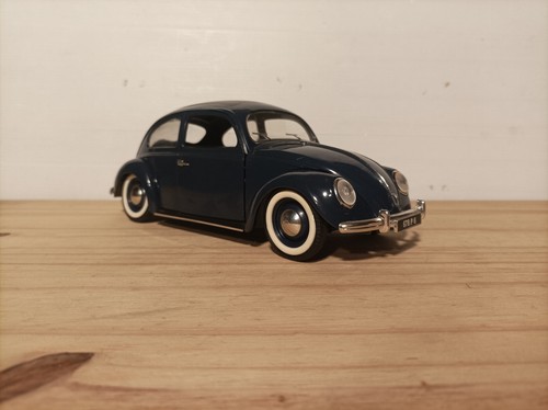 VOLKSWAGEN COCCINELLE SOLIDO 1/18 ...1/17 - Imagen 2 de 5