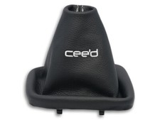 SCHALTMANSCHETTE FUR KIA CEE'D II 2012-2018 SCHALTSACK LEDER STICKEREI WEISS