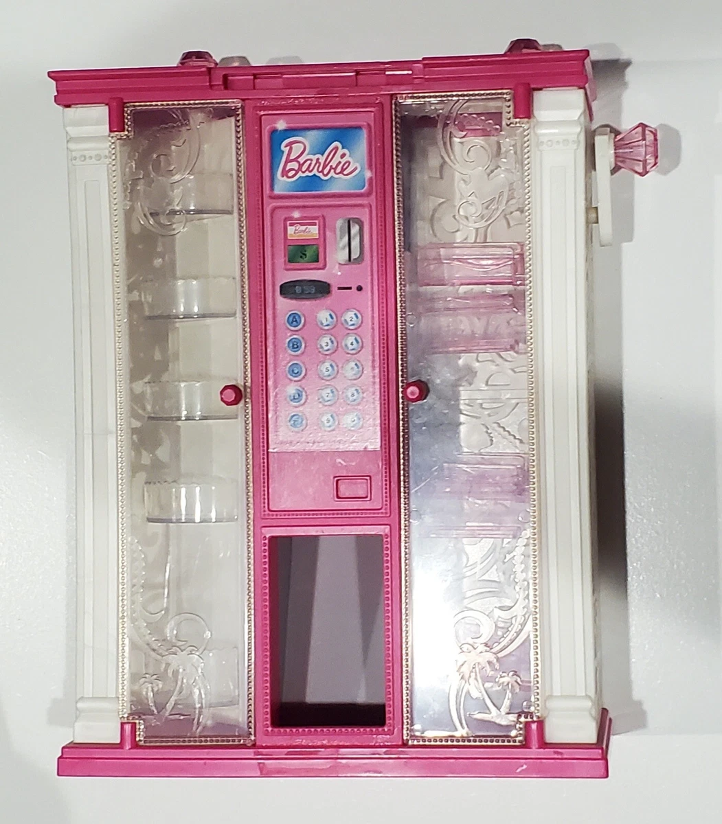 *Barbie Life In The Dreamhouse Closet 2012