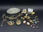 Vintage Romantic Victorian Style Costume Jewelry Lot Gold Tone Majority