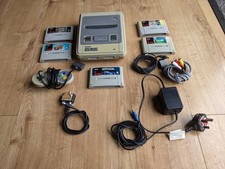 Super Nintendo (SNES) PAL with 5 Games and 1 Controller and mains leads + other