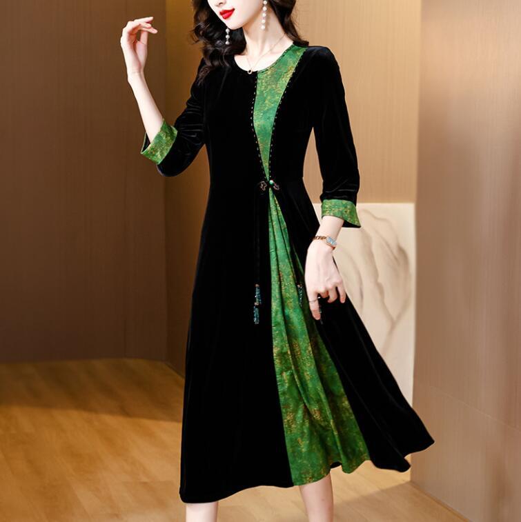 Women's 2023 Fashion Velvet Two Tone Round Neck 3/4 Sleeves