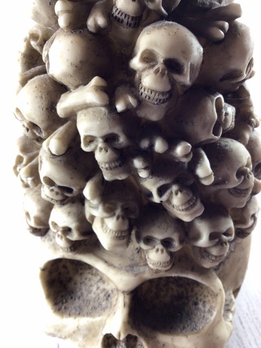 Bone Summit Collezione Teschio Torre 8" - Foto 4 di 22