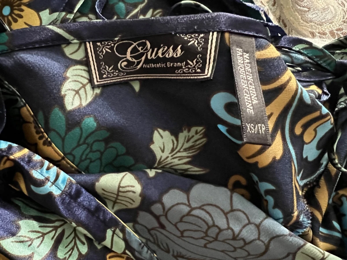 Guess Silky Stretch Kimono Style Deep V Neck Pullover Top Size XS