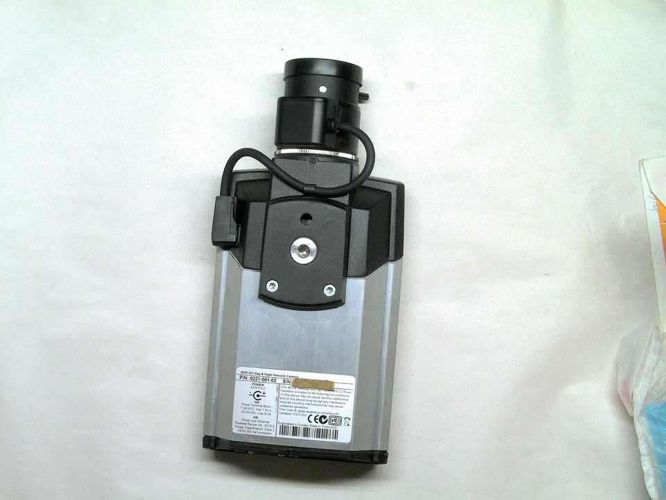 AXIS 221 Day Night POE IP Network Surveillance Security Camera+PENTAX Lens 3-8mm - Image 3 of 4