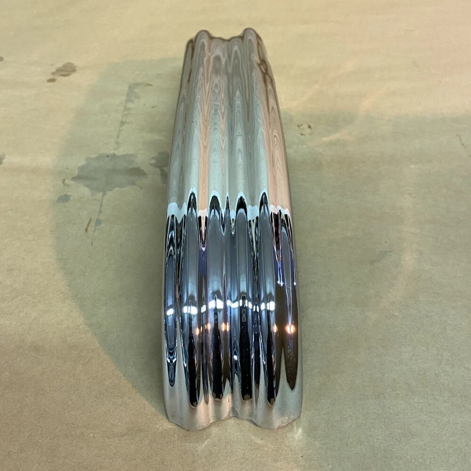 原装 48-54 捷豹 XK120 后左侧保险杠后覆盖器 BD2856 原始设备制造商 — 第 4/4 张图片