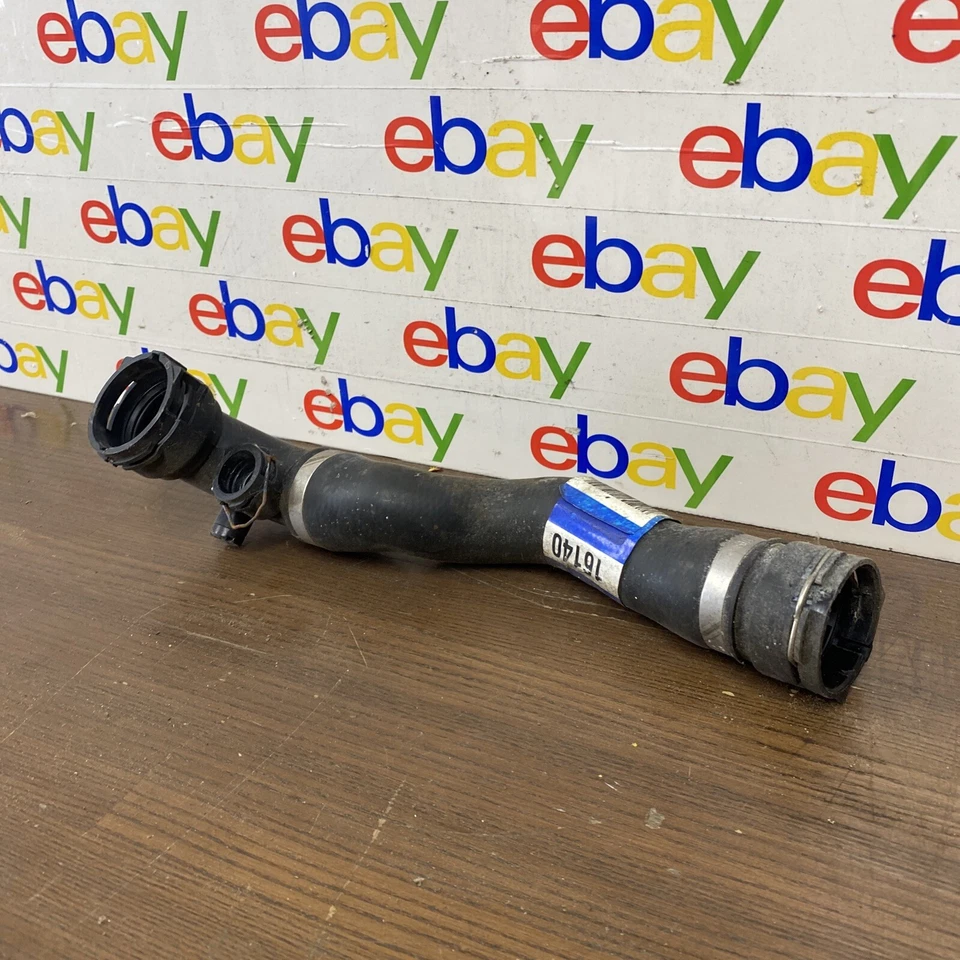 Manguera de refrigerante de radiador superior BMW 325xi 2001-2005 Napa 16140 Foto 3 de 4