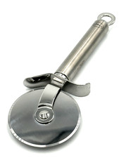 Rösle Tagliapizza 12718 in Acciaio Inox 18/10, ø 7 cm, Argento