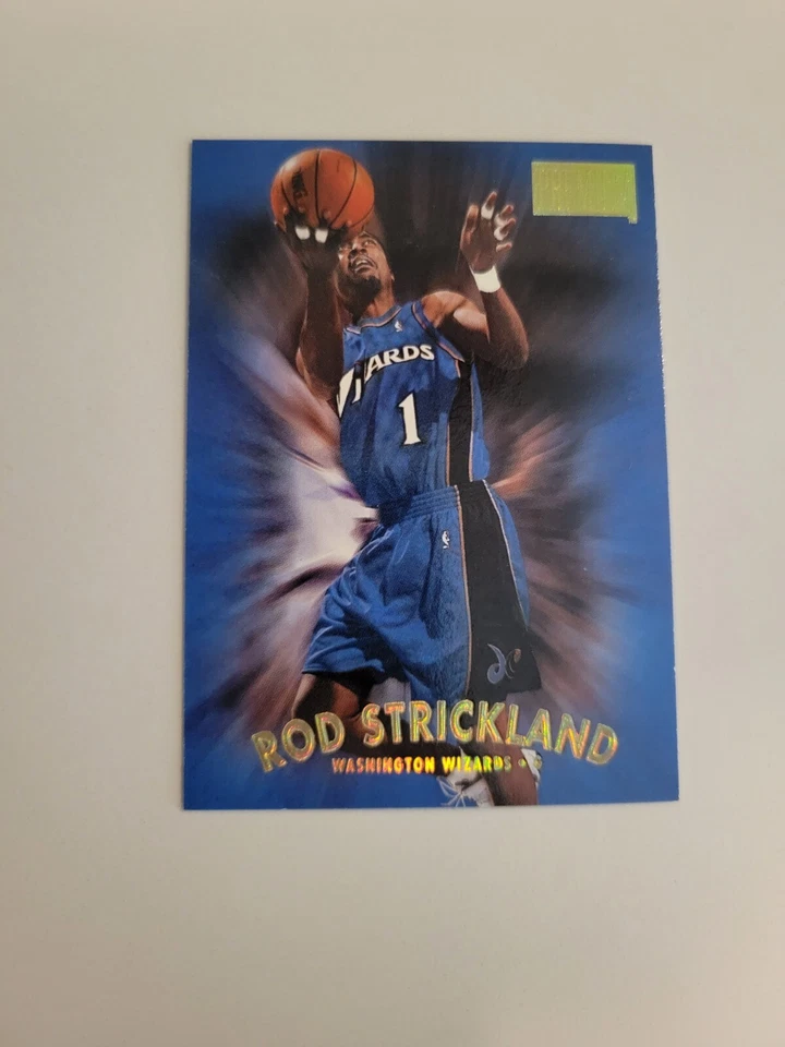 Skybox Premium Rod Strickland Wizards #135 Salón de la Fama NBA 1997-1998 Foto 3 de 3
