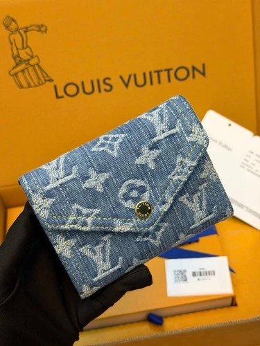 LLouisV - Victorine M13212 - Blue - 12 x 9.5 x 2.5cm - NEW image 4